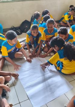 Pembinaan BGA di SMP 2 Kalabahi Alor (300 siswa)